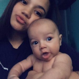 Meet your Posher, Destinee